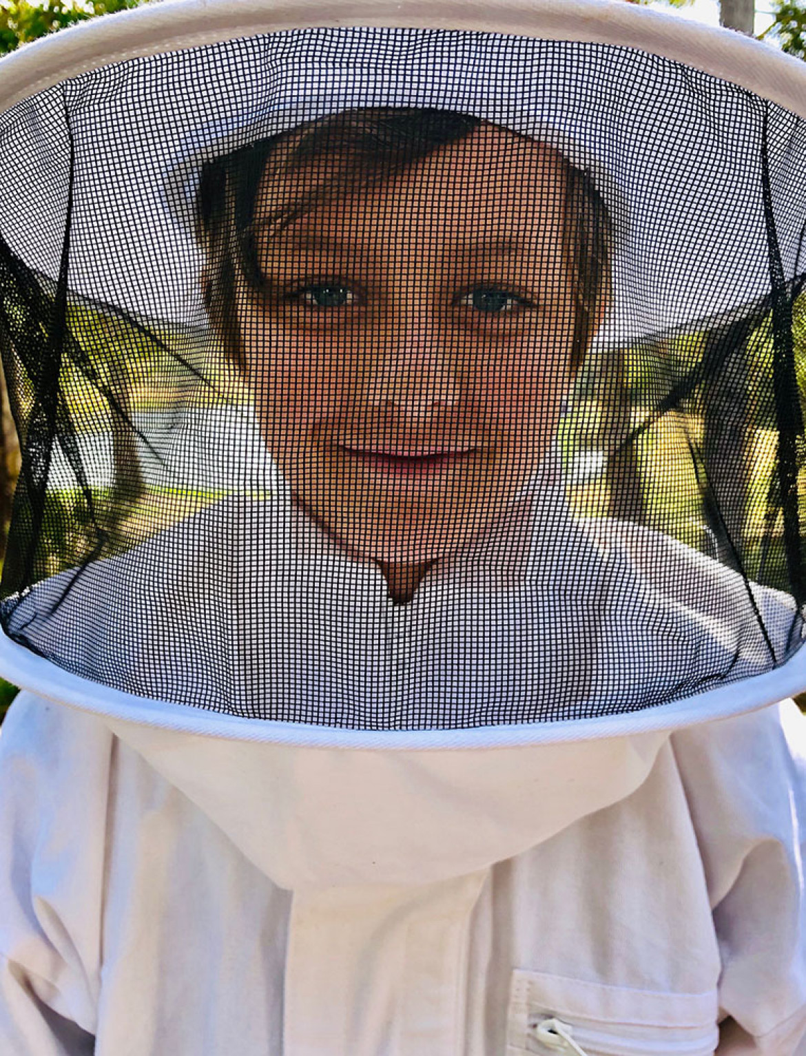 fot. Christian Horgan, "Little Beekeeper", 2. miejsce w kategorii Portrait / IPPA 2019
